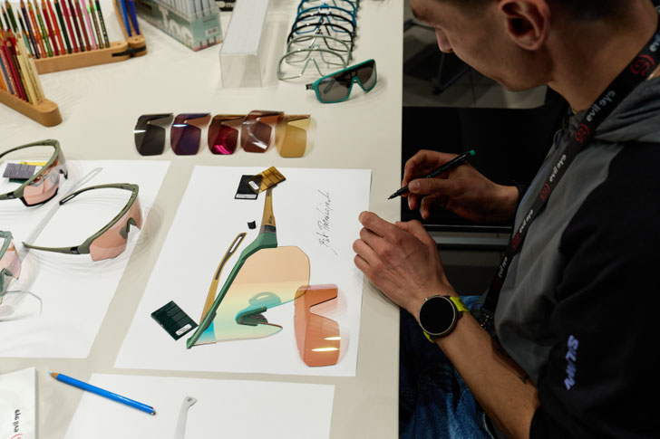 Der kreative Schaffensprozess rund um die "Athlete's Signature Edition" ©evil eye