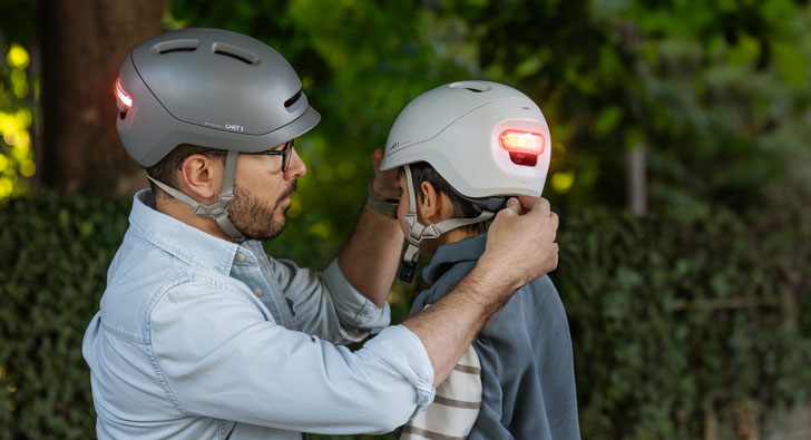 NEON: A smart helmet that breaks the industry rule ©Unit1