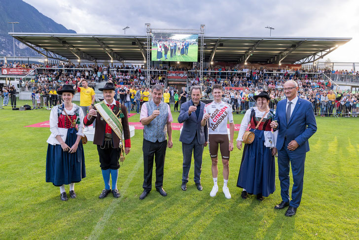 Der 25-jährige Osttiroler Felix Gall wurde in seiner Heimatgemeinde Nußdorf-Debant gebührend gefeiert.