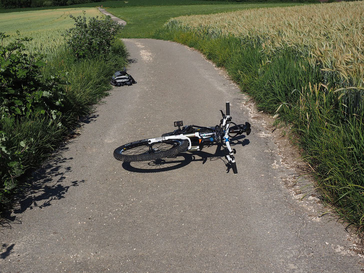 Untersuchung der Wahrscheinlichkeit eines Überschlags bei Fahrrädern und E-Bikes durch starkes Bremsen mit der Vorderradbremse ©Hans auf Pixabay