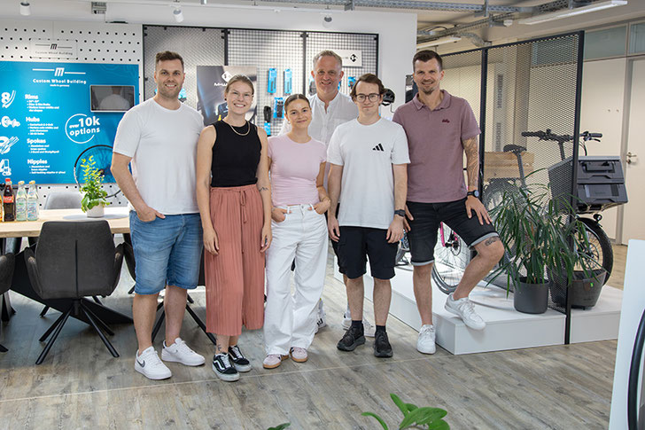 v. r.: Christoph Helmrich | Bernd Heß | Martin Buchta | Franziska Then | Marlene Steiner | Tobias Wichert |