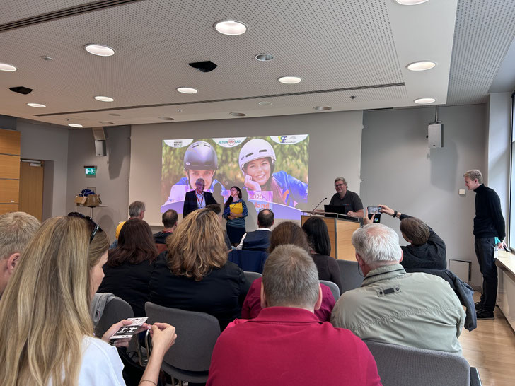 Die erste bayerische Lehrkräftetagung zum Thema "Radeln in der Schule" auf der IAA 2025 ©AKTIONfahrRAD