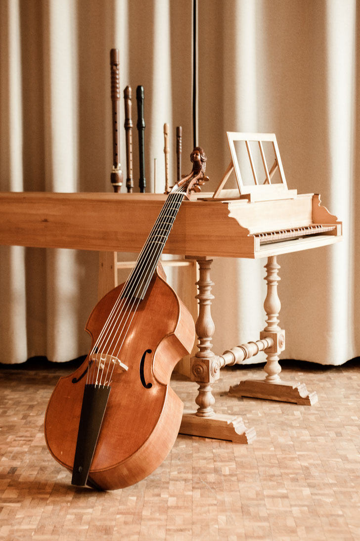 Chiesa del Villaggio – Instrumente: Blockflöten, Viola da Gamba und Cembalo.