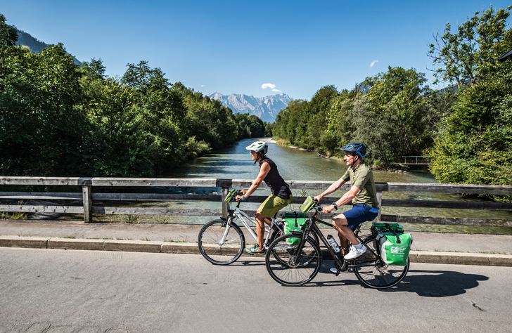 Top 2: Ammer-Amper Radweg ©Feuer & Eis