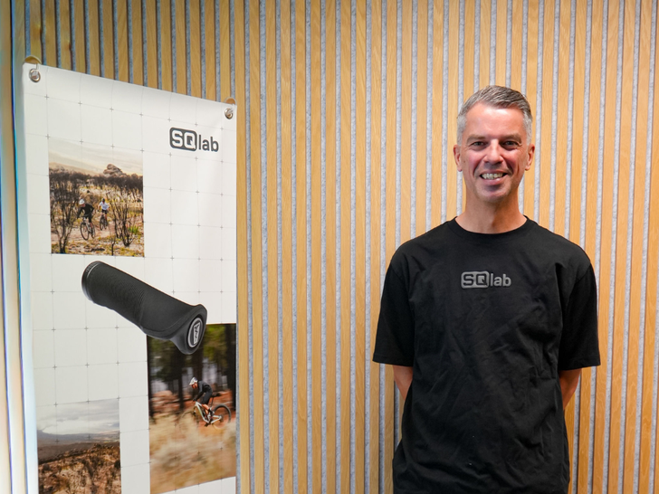 Andreas Wohnsland übernimmt den Außendienst für die Postleitzahlenregionen 3, 4, 5 und 6. ©SQlab