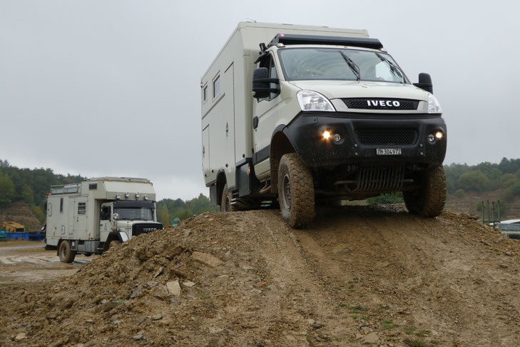 Wir und der grosse Iveco-Bruder