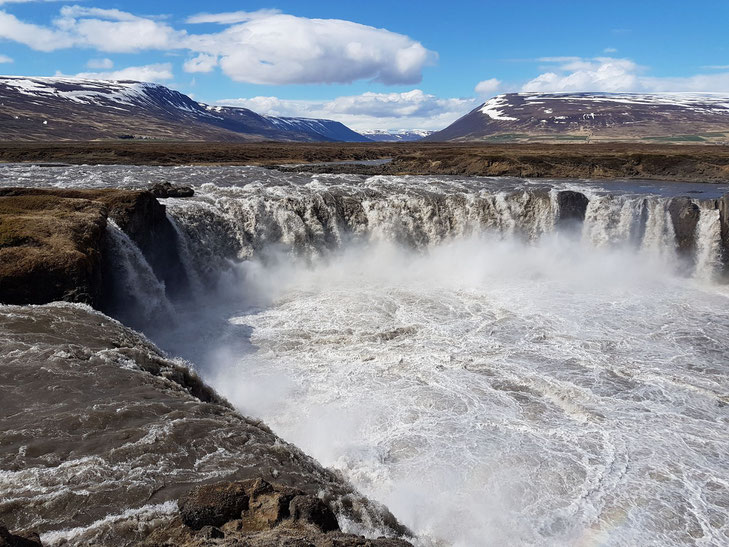 Godafoss auf dem Weg vom Myvatn See nach Akureyri - Exklusive Islandsrundreise von My own Travel ©My own Travel