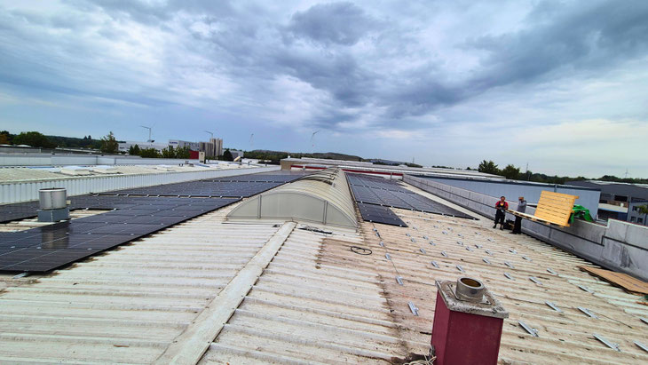Solar Berater Bremen Balkonkraftwerk Bremen Photovoltaik Anbieter Bremen PV Anlage Bremen PV-Anlage Anbieter Bremen Solar Technik Bremen Photovoltaik Fachbetrieb in der Nähe Photovoltaik Firmen Bremen Photovoltaik Anlage Achim