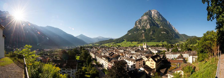 Die Stadt Glarus  im Schweizer Kanton Glarus (https://www.gl.ch/kantonsmarketing.html/1658)