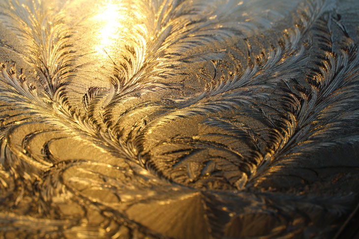 GHIACCIO. DAMASCATO. ICE. DAMASK. BRILLIANT.