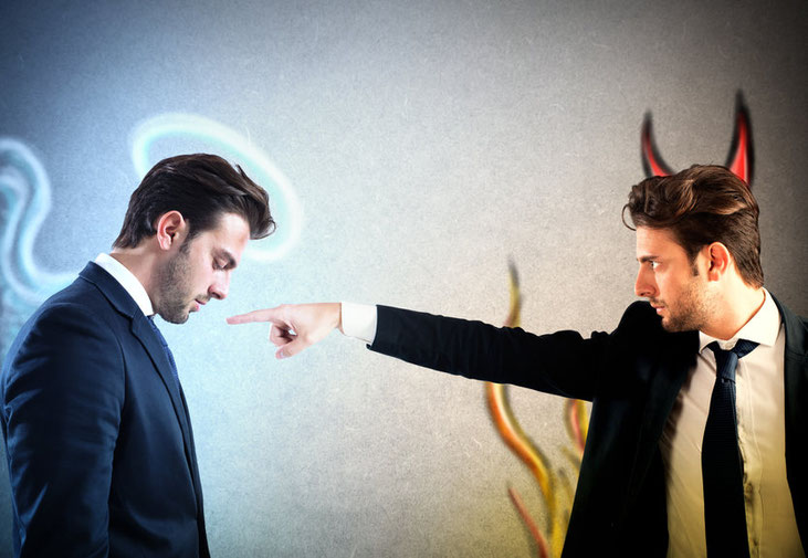 Wissen zum Thema "Umkehr" / "Umkehr-Rhetorik": Strategie, Methodik und Technik der „Umkehr“ im Kontext zur Schwarzen Rhetorik, der Zersetzungs-Rhetorik und psychologischer Inversionsmechanismen