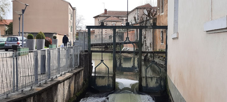 An diesem kleinen Kanal ist der heutige Womostellplatz 
