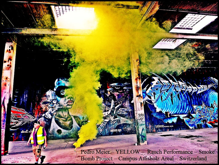 Pedro Meier, YELLOW,  Rauch Performance, Installation, Color Smoke Bomb Project King's Hall of Fame, Graffiti Sèyo Urban Street Art, Campus Attisholz Areal Solothurn, Art-Performance 2019 by Pedro Meier, Schriftsteller, Multimedia Artist, Gesamtkunstwerk