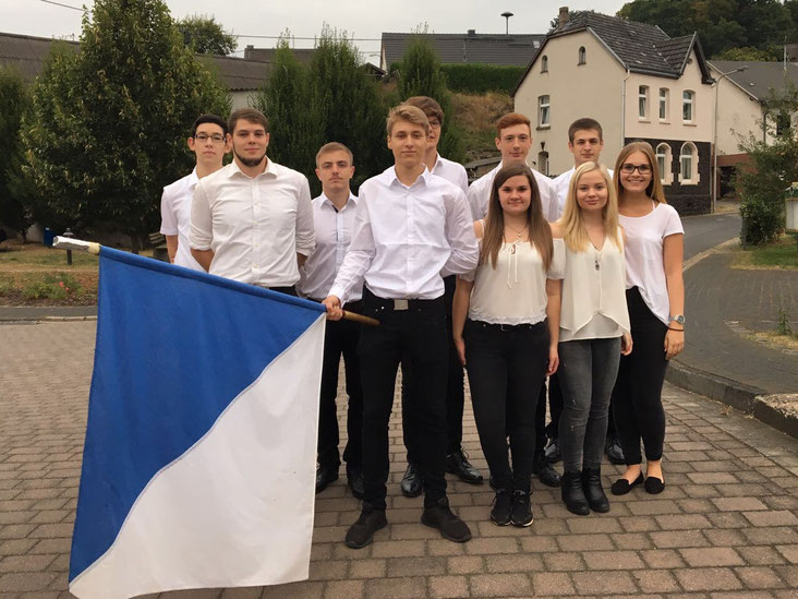 Erster Kirmesumzug nach der Neugründung