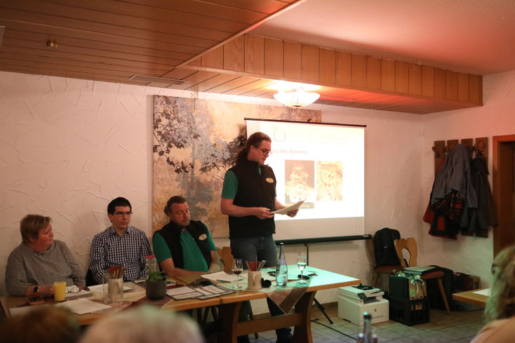 v.l. Ingrid Bellon, Stefan Eisenmann, Ludwig Siegele, Oliver Hartstang
