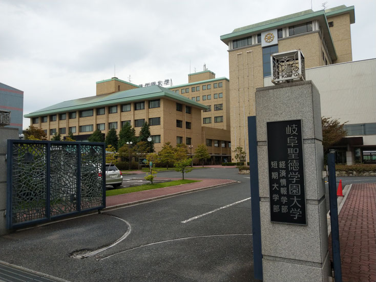 肩関節の痛み　姿勢　姿勢改善　肩甲骨　肩甲骨はがし　肩甲骨痛み　背中の痛み　野球肩の原因　野球肩原因　野球肩治し方　野球肩体操　野球肩ストレッチ　野球　野球肩　肩が痛い　ピッチャー　リトルリーガーズショルダー　腱板損傷　投球傷害　水泳　競泳　腰痛　分離症　分離すべり症　水泳肩スイマーズショルダー　水泳肩　スイマーズショルダー治療　スイマーズショルダー治るのか　岐阜　岐阜市　岐阜市茜部　岐阜市東鶉　岐阜市南鶉　岐阜市中鶉　岐阜市柳津町　羽島市　羽島郡　笠松町　岐南町　茜部　鶉　東鶉　中鶉　南鶉　柳津　笠松　