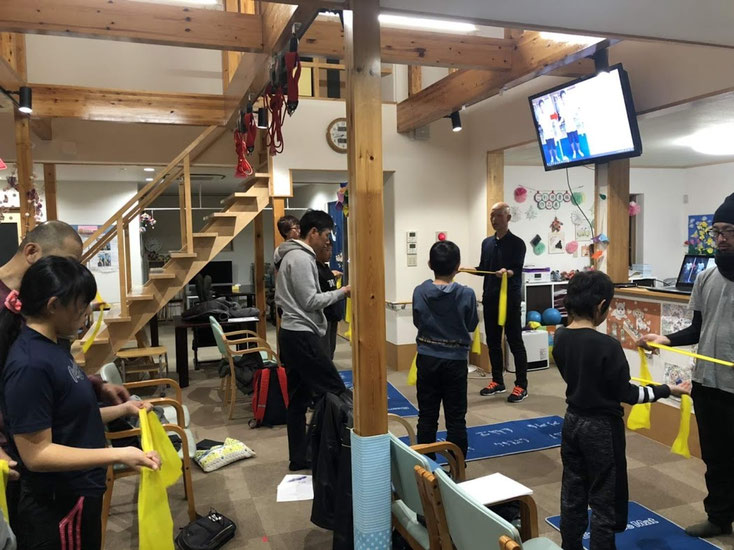 肩関節の痛み 姿勢 姿勢改善 肩甲骨 肩甲骨はがし 肩甲骨痛み 背中の痛み 野球肩の原因 野球肩原因 野球肩治し方 野球肩体操 野球肩ストレッチ 野球 野球肩 肩が痛い ピッチャー リトルリーガーズショルダー 腱板損傷 投球傷害 水泳 競泳 腰痛 分離症 分離すべり症 水泳肩スイマーズショルダー 水泳肩 スイマーズショルダー治療 スイマーズショルダー治るのか 岐阜 岐阜市 岐阜市茜部 岐阜市東鶉 岐阜市南鶉 岐阜市中鶉岐阜市柳津町 羽島市 羽島郡 笠松町 岐南町 茜部 鶉 東鶉 中鶉 南鶉 柳津 笠松