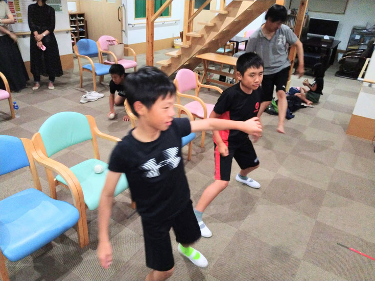 肩関節の痛み 姿勢 姿勢改善 肩甲骨 肩甲骨はがし 肩甲骨痛み 背中の痛み 野球肩の原因 野球肩原因 野球肩治し方 野球肩体操 野球肩ストレッチ 野球 野球肩 肩が痛い ピッチャー リトルリーガーズショルダー 腱板損傷 投球傷害 水泳 競泳 腰痛 分離症 分離すべり症 水泳肩スイマーズショルダー 水泳肩 スイマーズショルダー治療 スイマーズショルダー治るのか 岐阜 岐阜市 岐阜市茜部 岐阜市東鶉 岐阜市南鶉 岐阜市中鶉 岐阜市柳津町 羽島市 羽島郡 笠松町 岐南町 茜部 鶉 東鶉 中鶉 南鶉 柳津 笠松