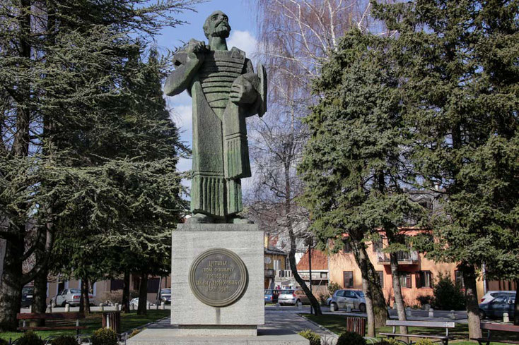 Denkmal für den Fürsten Ivan Crnojević, (1465–1490) der als Gründer von Cetinje gilt. 