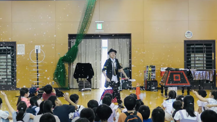 滋賀県大津市の子ども会で出張マジックショー