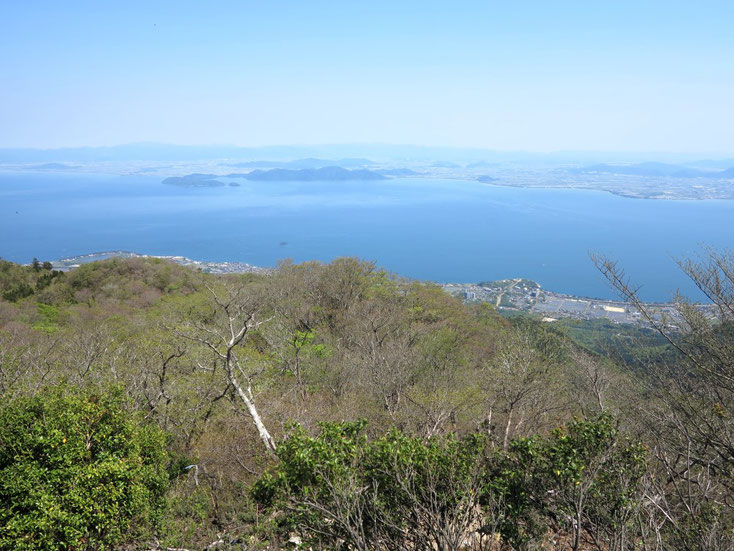 烏谷山から琵琶湖のロケーション