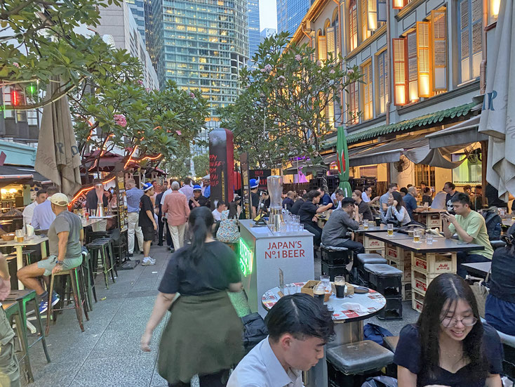 Restaurants und Cafes in der Pekin Street