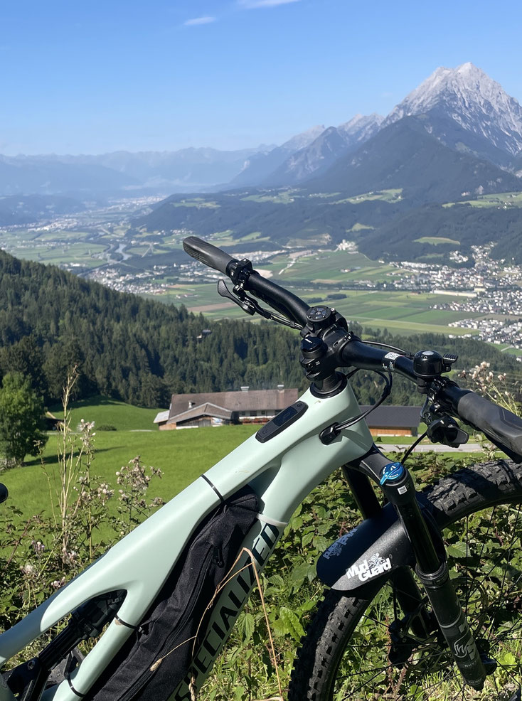 Am Zintberg oberhalb Schwaz, auf dem Weg zur Pirchnerast