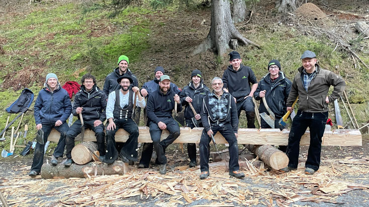 Team Weihnachtsanlass 2025: Benjamin Järmann, Jann Tscharner, Reto Joos, Andreas Abt, Andrea Rüedi, Claudio Casty, Philipp Kobler, Reto Mugwyler, Niculin Lombriser, Lars Devonas, Nino Kunfermann (Foto: Andrea Werthan-Reich)