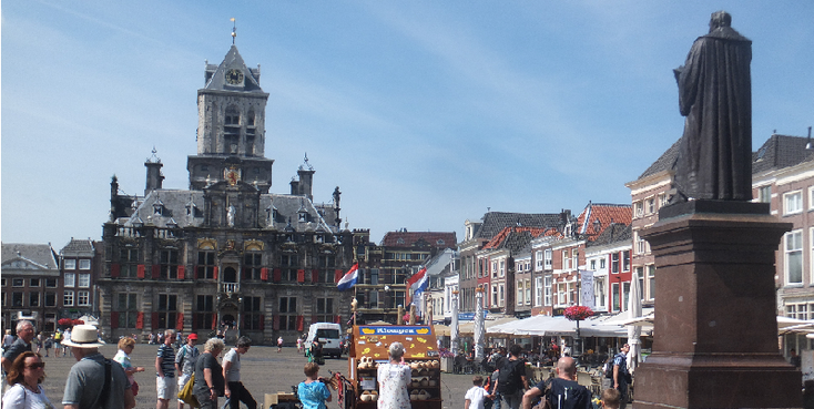 Grote-Markt-Delft-Nieuwe-Kerk-monument-Oranje-markt-Nederland