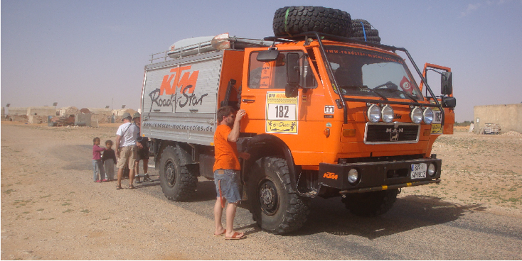 Ksar-Ghilane-truck-Tunesië