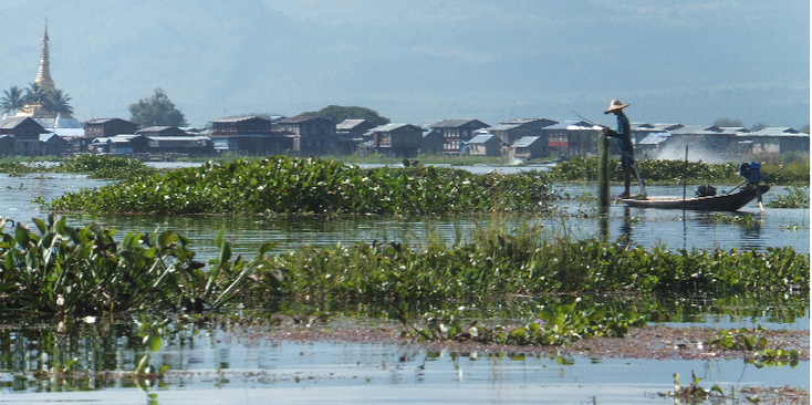 Ywama-Inle-meer-visser-water-Myanmar