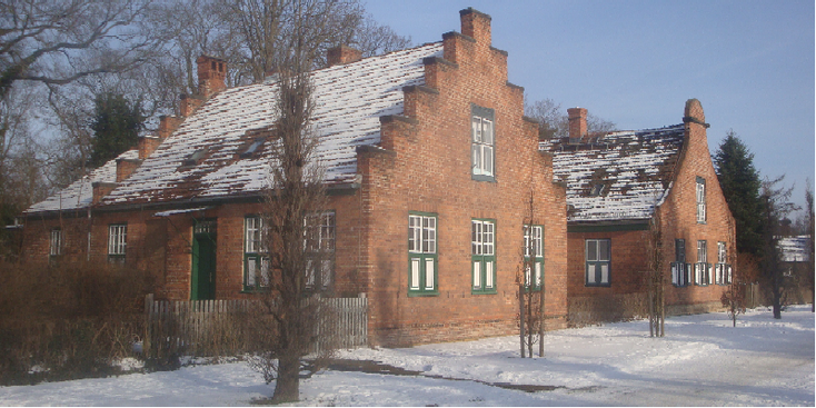 Neuer-Garten-Potsdam-Hollandische-Viertel-Hollandse-Nederlandse-gevel-Duitsland