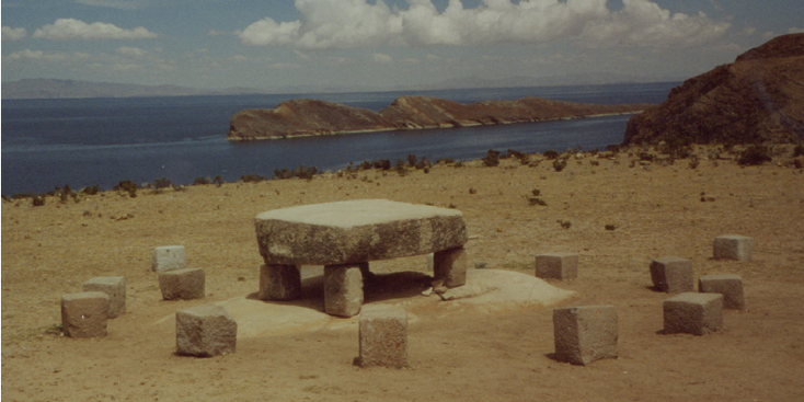 Titicaca-meer-Isla-del-Sol-Inka-Inca-heilig-goud-tafel