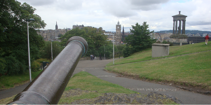 Calton-Hill-Edinburgh-kanon-Schotland