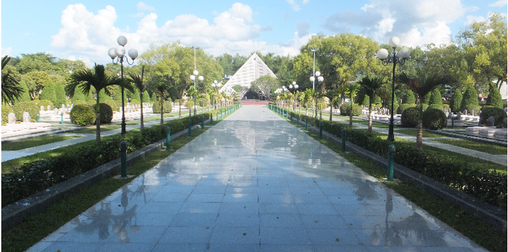 Dien-Bien-Phu-begraafplaats-monument-Vietnam