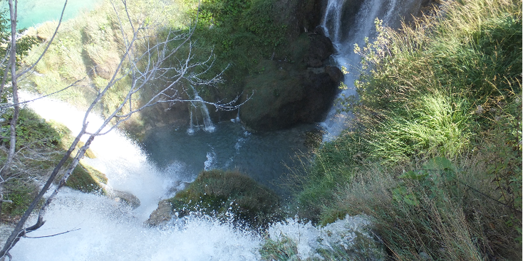 Plitvice-nationaal-park-waterval-meer-Kroatië
