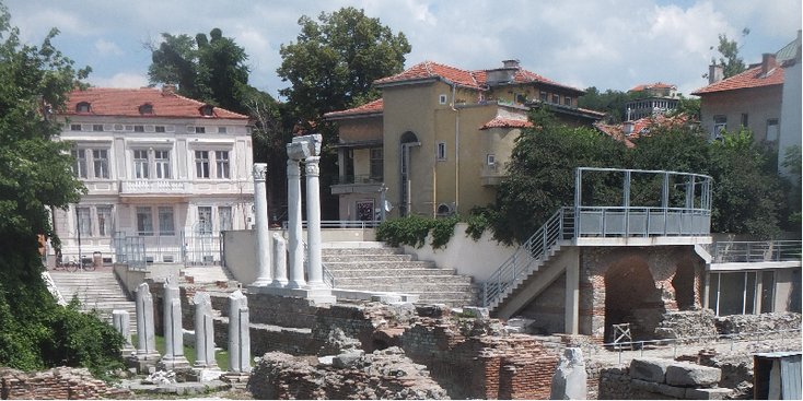 Odeon-Romeins-pilaren-columns-Plovdiv-Bulgarije