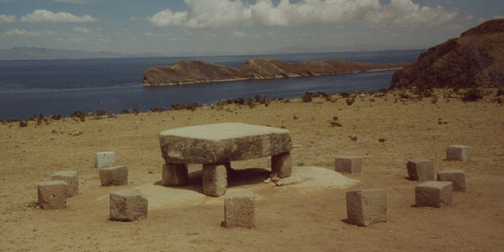 Titicaca-meer-Isla-del-Sol-Inka-Inca-heilig-goud-tafel