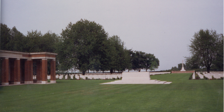 Groesbeek-begraafplaats-Canadezen-WW2-militair-Nederland