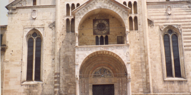 Verona-Duomo-kerk-Italië