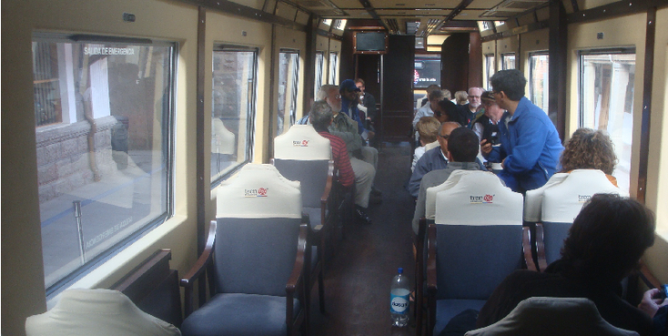 El-Nariz-del-Diablo-treinreis-coupe-duivelsneus-Alausi-Ecuador