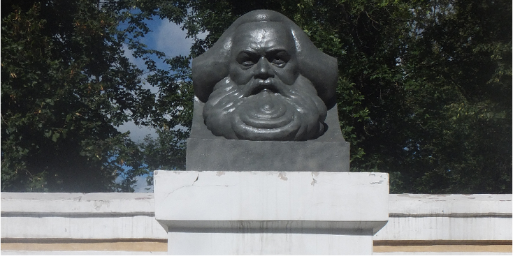 Tver-Poesjkin-standbeeld-Rusland