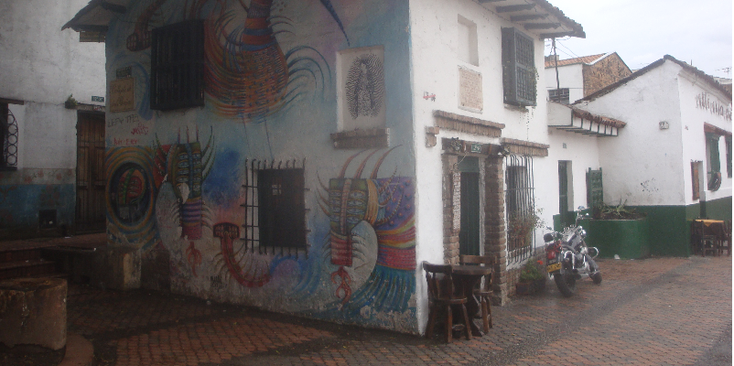 Bogota-La-Candelaria-buurt-straatleven-Colombia
