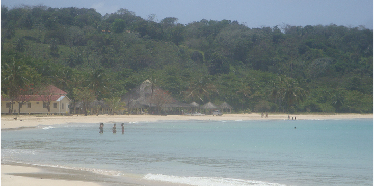 Corn-Mais-Islands-eilanden-Nicaragua-strand-zee-palmboom