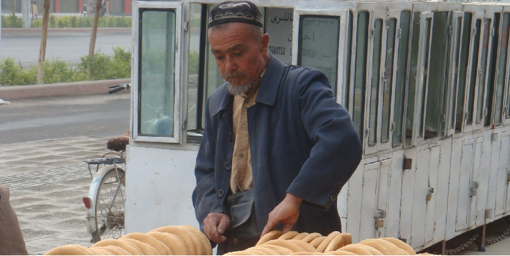 Turpan-brood-verkoper-straat-China