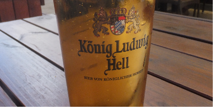 Fussen-Konig-Ludwig-Hell-bier-Duitsland