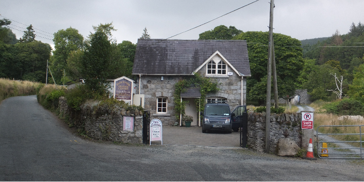 Glendalough-Gods-Cottage-winkel-landhuis-Ierland