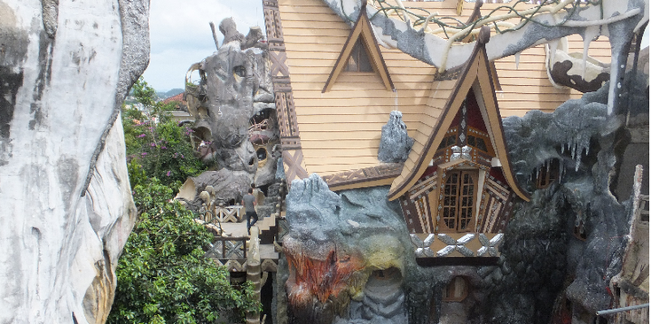 Dalat-Crazy-House-kunst-gekkenhuis-dak-Vietnam
