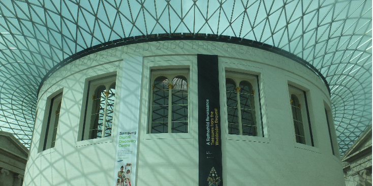 British-museum-bibliotheek-Ghandi-wit-rond-dak-Londen-Engeland