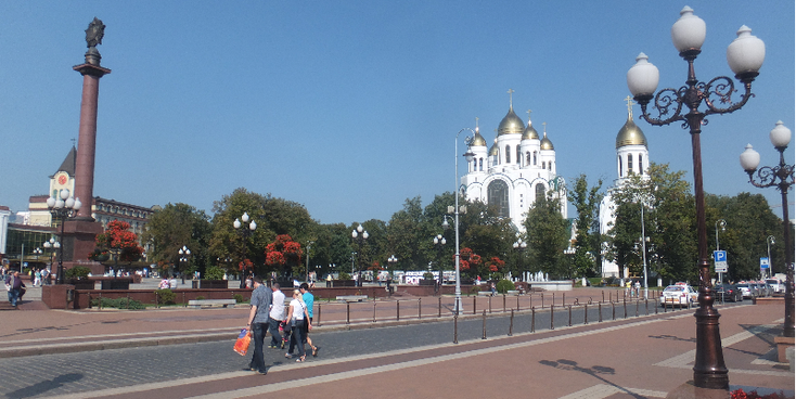 Kaliningrad-Pobedy-plein-Rusland-Konigsbergen-Koningsberg-kerk-Rusland-Pruisen